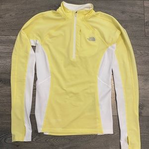 North Face Quarter-zip Pull Over Top